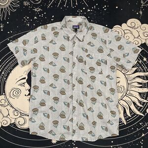 Patagonia Button Down Shirt Large Hawaiian Vacation Summer Beach Floral